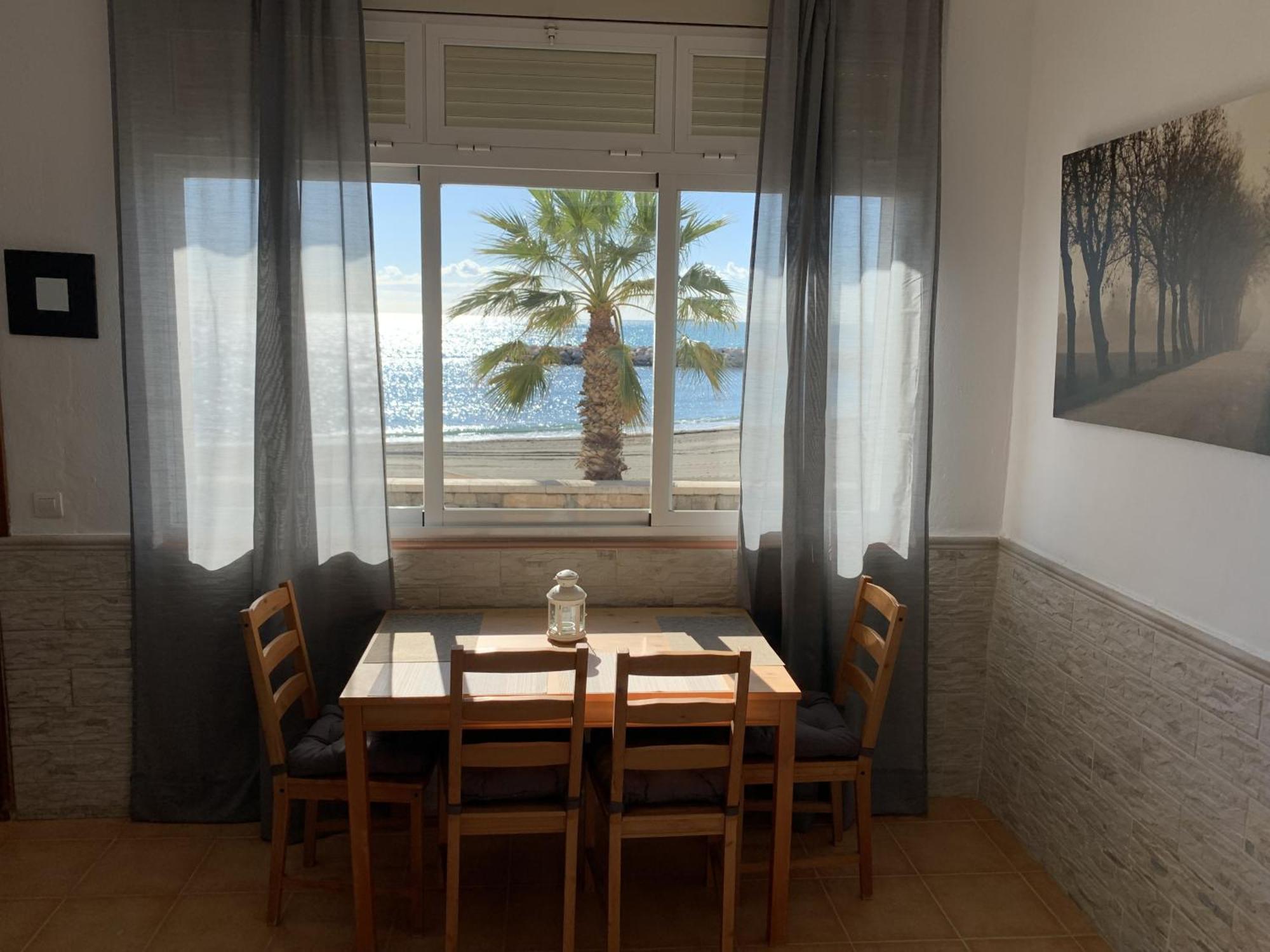 Frente Al Mar Pedregalejo Appartement